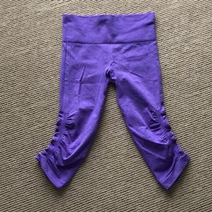 Lululemon In the flow crop